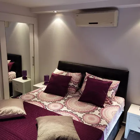 Apartment Babylon